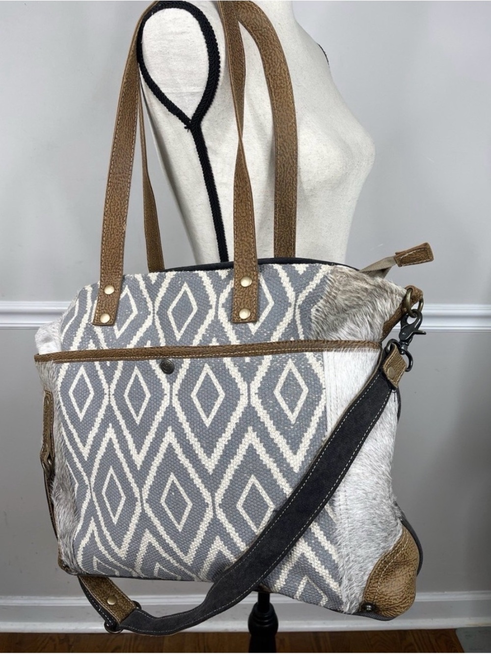 Myra Bag Gray & White Geometric Tote with Brown Trim